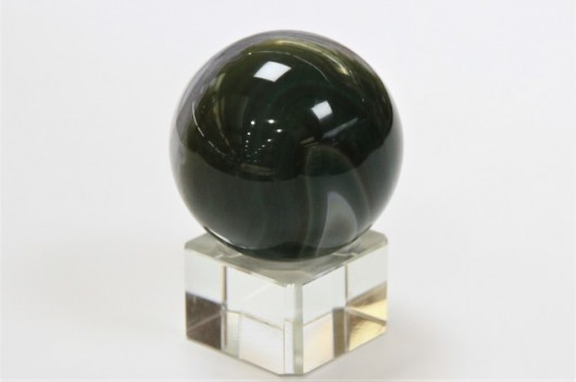 瑪瑙玉（グリーンアゲート）Green agate（めのうだま（ぐりーんあげーと））