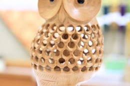 木彫りふくろう Hand-carved owl（きぼりふくろう）　サンプル1