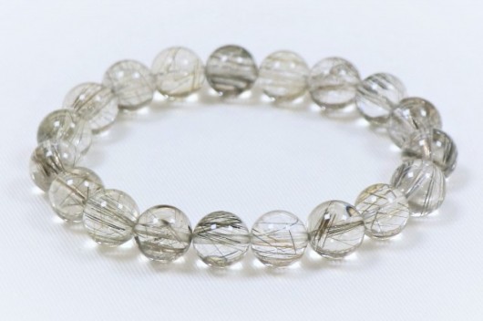シルバールチルクォーツ(銀針水晶) Silver Rutile Quartz（しるばーるちるくぉーつ）