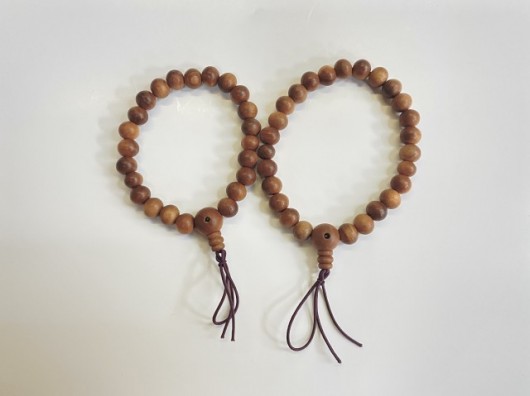 白檀観音入りブレスレット（びゃくだんかんのんいりぶれすれっと）